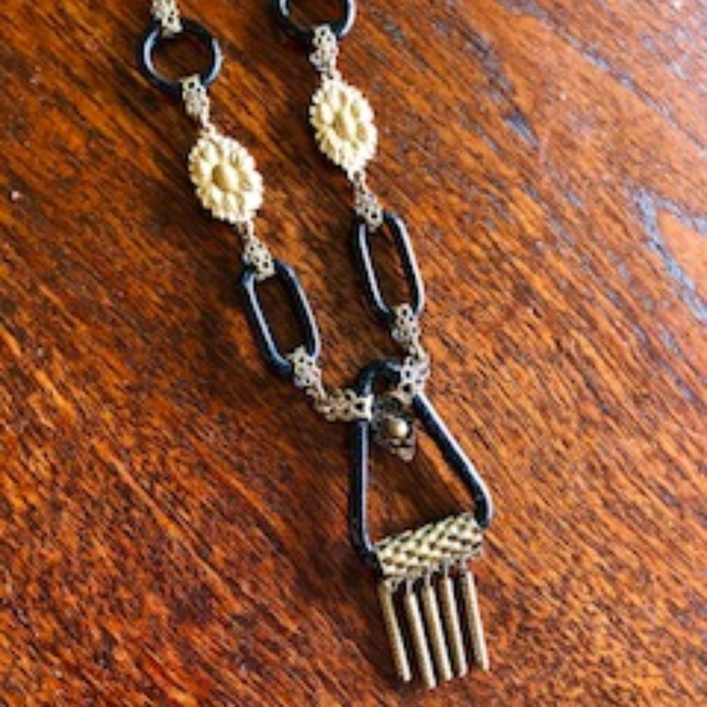 Vintage necklace